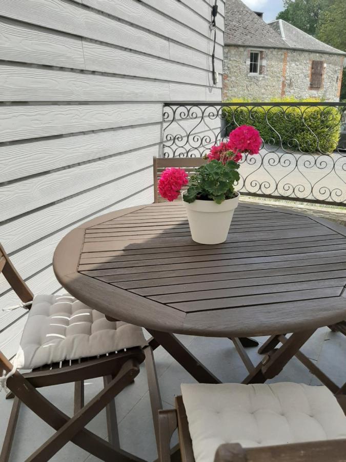 Maison De Campagne En Pierre Bleue-Wifi Et Parking Bousignies-sur-Roc Exterior foto
